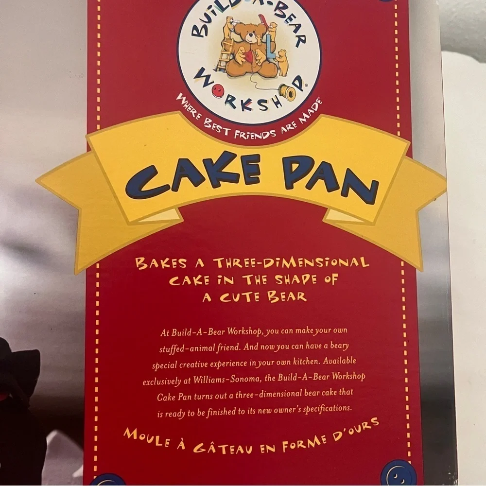 Nordic Ware Nonstick William Sonoma 3D Build A Bear Cake Pan NWOT Cast Aluminum